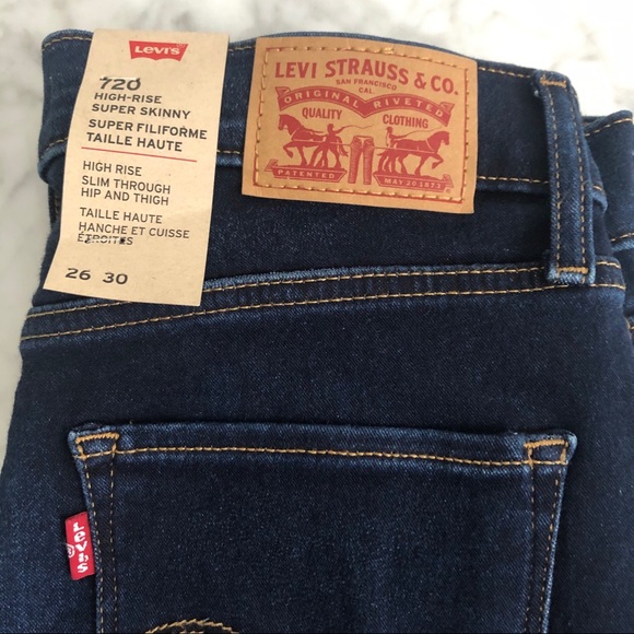 NWT Levi’s 720 High-Rise Super Skinny - Picture 4 of 4